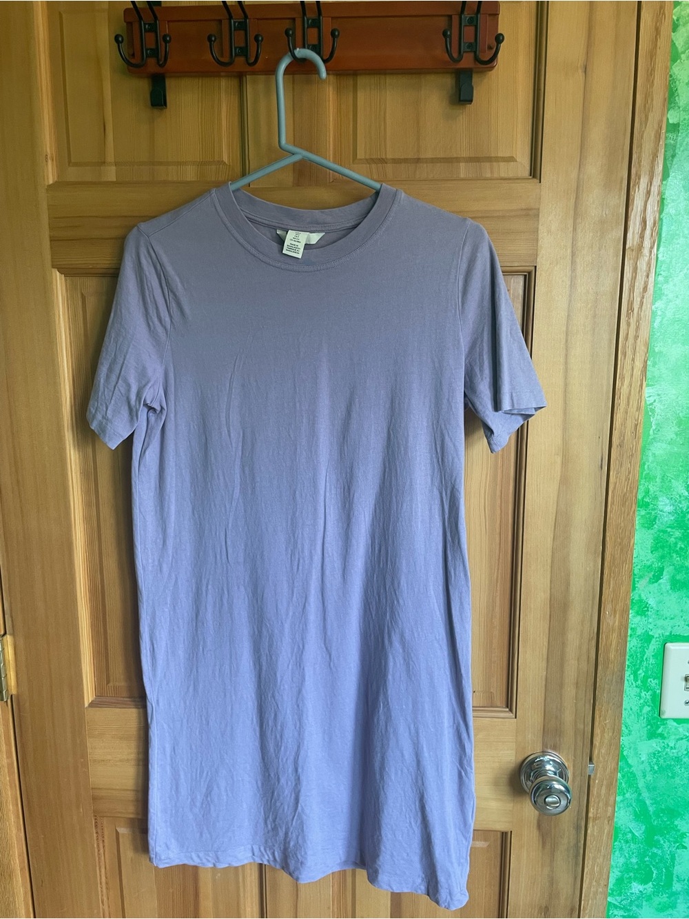 H&M Lavender Short-Sleeve Midi T-Shirt Dress